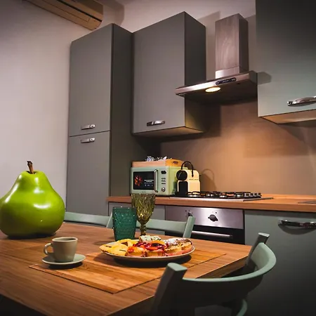 Appartamento Old Town Nest In Civitavecchia