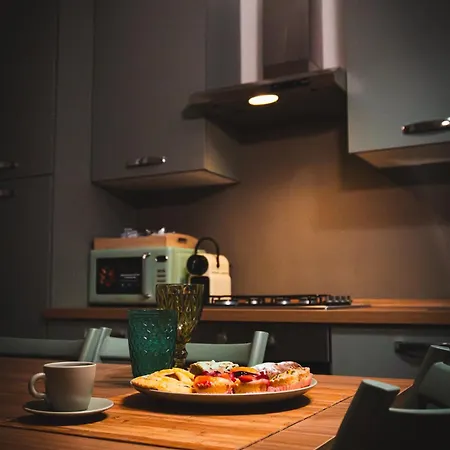 Old Town Nest In Apartment
