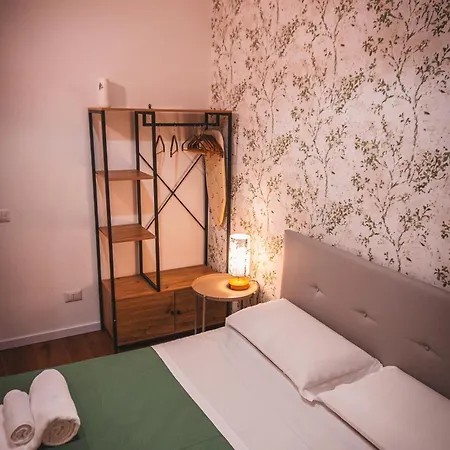 Old Town Nest In