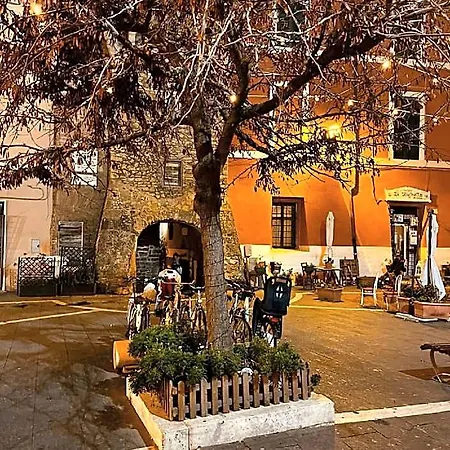 Old Town Nest In Apartament Civitavecchia